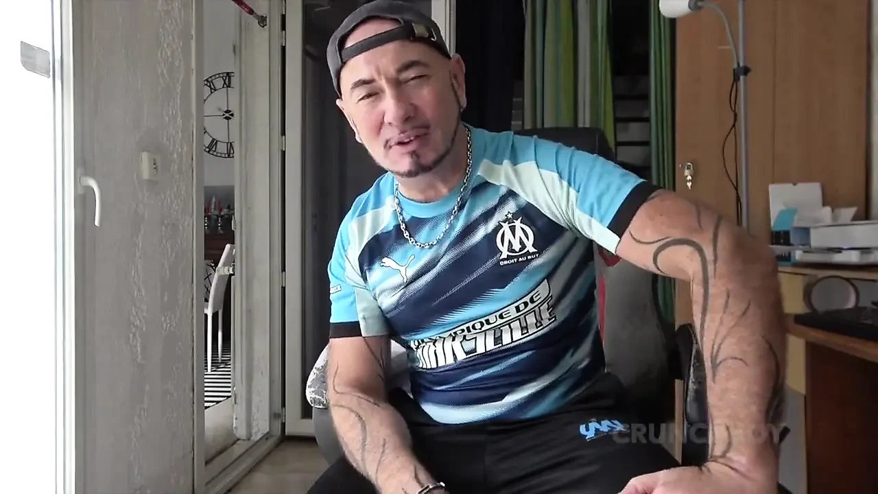 Straight Dude Sucked by Gay