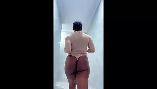 He Funk My Pussy Like a Lagos Yoruba Demon