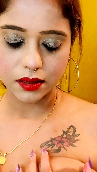 Intialainen video opettaja ja oppilas hardcore-seksiä luokassa, desi-hindi-äänellä | Osa 1