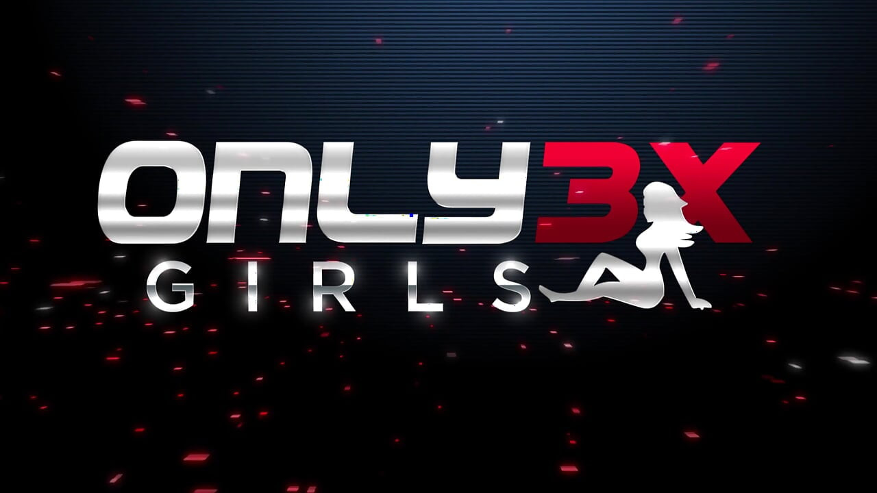 Only3x Girls의 엉덩이에 공을 박는 Amy Lee