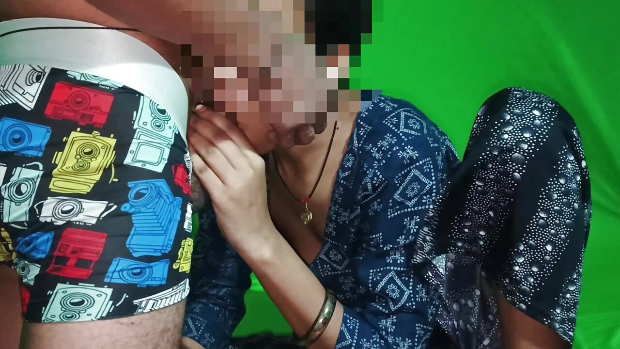 When Sudha Bhabhi of Barabanki took off all her clothes with her brother-in-law in her room.