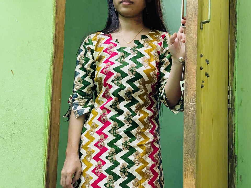 मेरे देवर मेरे साथ चुदाई के लिए पागल है और उसने मुझे जोर से चोदा