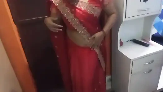 Nude bhabhi having having fingaring.