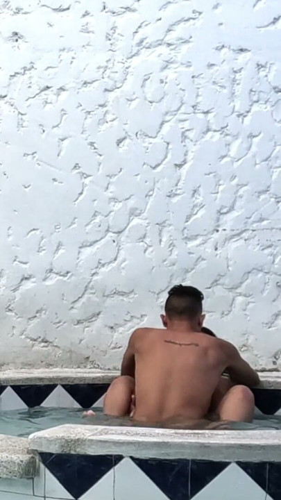 I GAVE A TREMENDOUS FUCK TO MY SISTER-IN-LAW IN THE JACUZZI ON A FAMILY WALK | Clip 2
