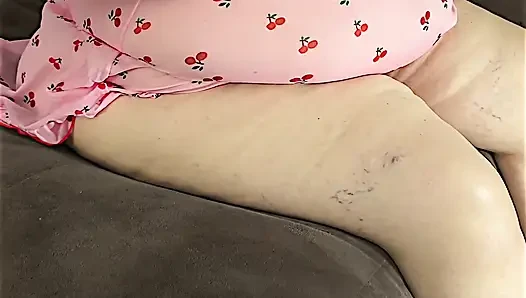The Camera Man Started Fucking the Social Media Influencer Big Fat Pussy During Filming, Her Big Fat Ass Make Him Horny as Fuck