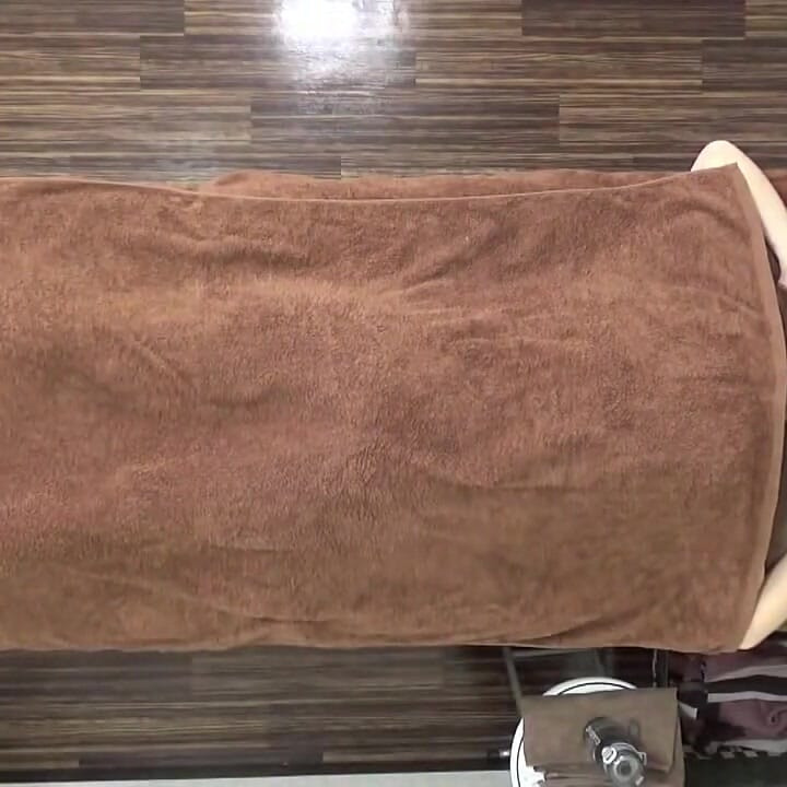 Tired Single Mother Seeks a Strong, Soothing Massage to Melt Away the Weight of Her Long Days - Part 1