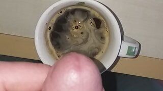 Kaffee mit viel Sahne