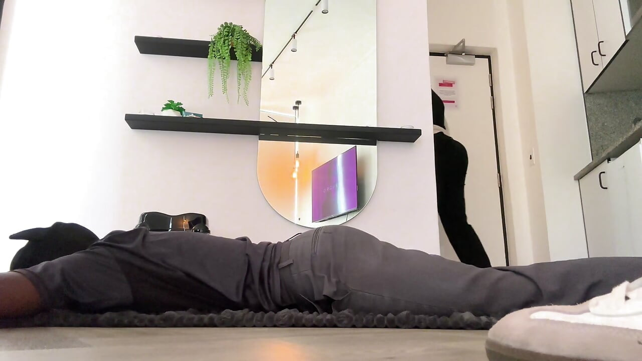 FEMDOM FOOT FETISH DOMINATION