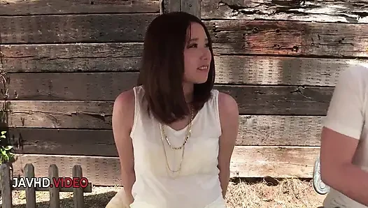 Misaki tsubasa'nın açık havada genç seks macerası ve dölleme