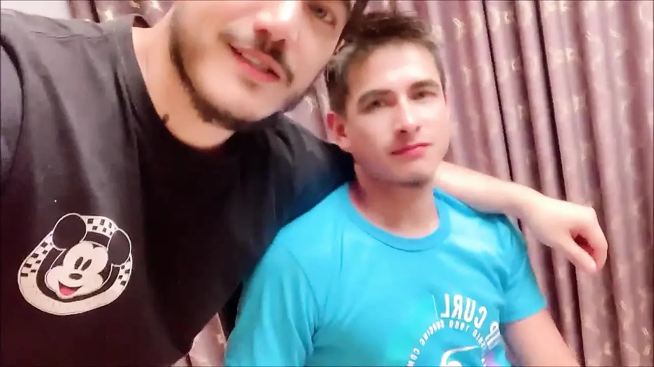 My straight best friend fulfills his fantasy of watching live sex!
