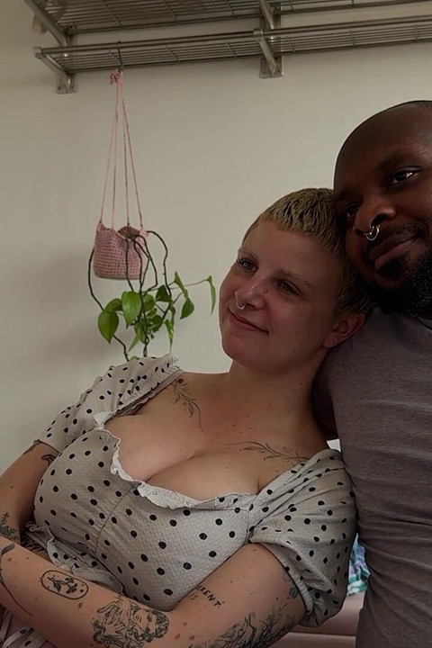 Urmărind filmul nostru porno, partea 3 - Milk X Axel Reigns