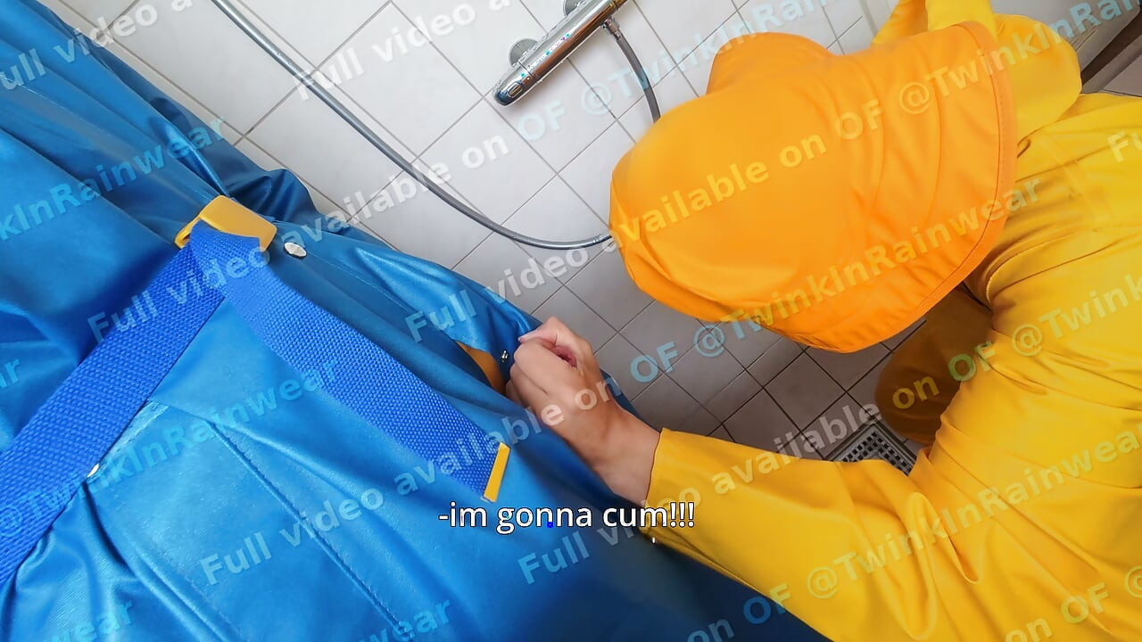 Boys Jerking off in rainwear (raingear) : lots of cum on raincoats!