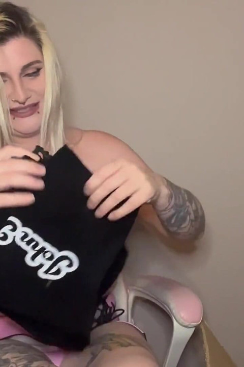 anboksing vishaalkaay John Thomas dildo mupht