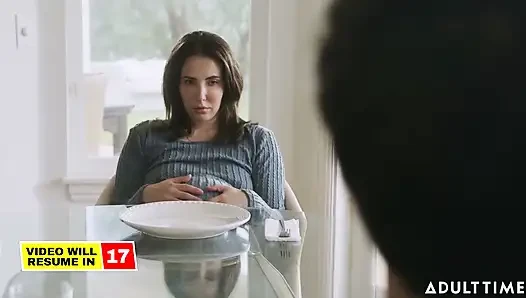 yıldızları 3'lü grup seksten sonra podcast! | Lexi Lore, Isiah Maxwell ve August Skye | Adult Time Podcast
