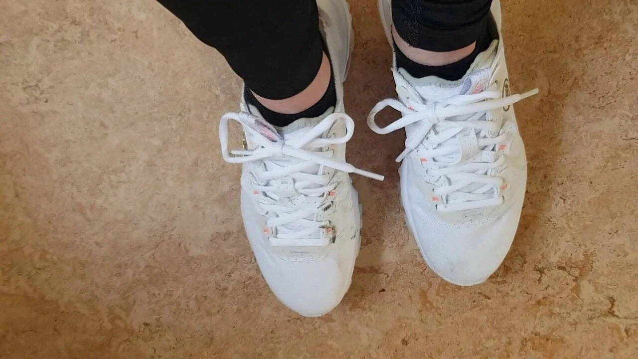 lick my shoes