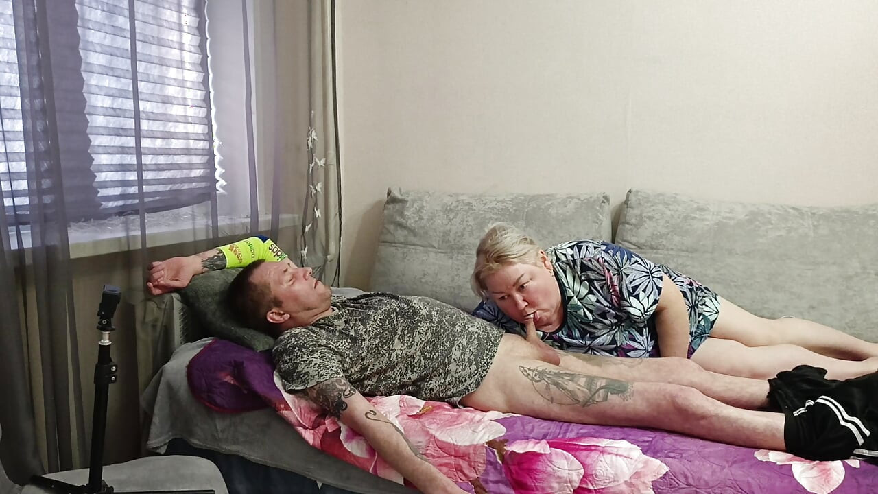 neighbor does a deep blowjob to get a portion of hot cum in her mouth