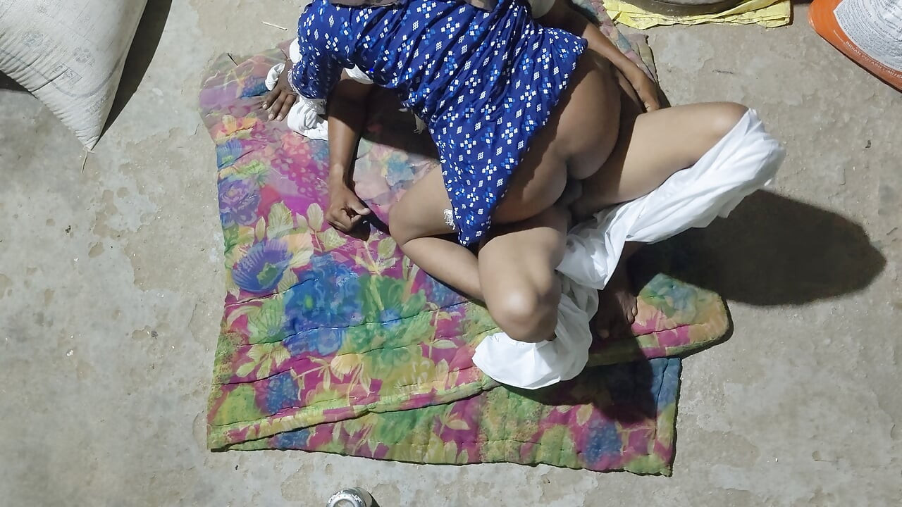 Desi village sexy cute hot bodied girl with big