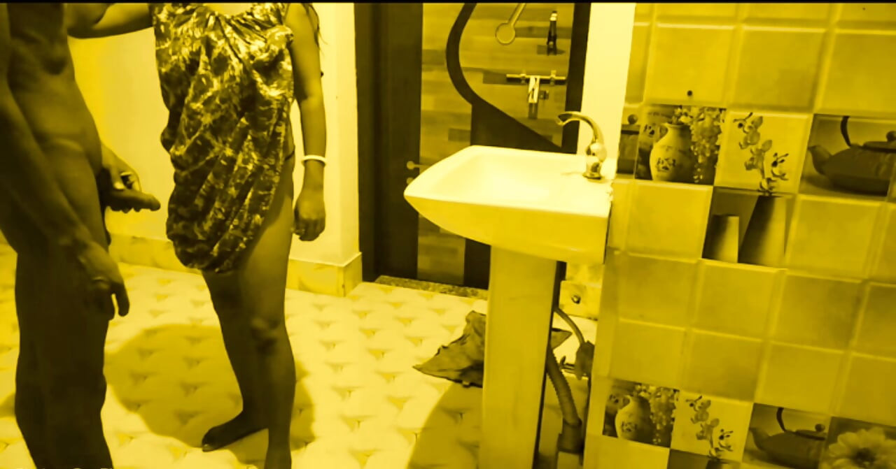 Desi hot Bhabi want young Devar hard dick in kitchen room.