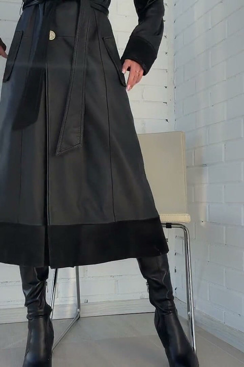 Smoking Fetish in Leather Coat and High Heels Boots