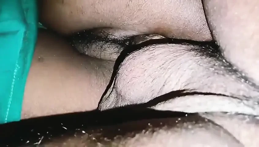 Hairy Pussy Closeup Fuck and Creampie