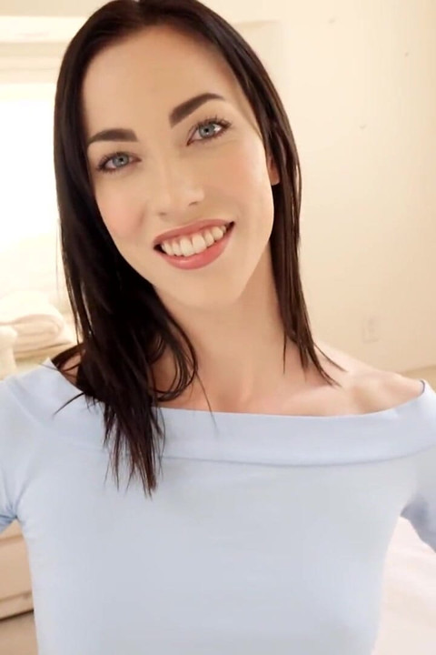 柏屁股娇小的白人女孩Diana grace是我的奇迹