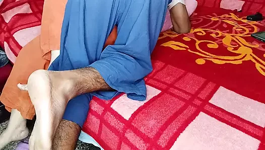 Beutiful Indian couple both are enjoying her and his hollyday.... the sh...