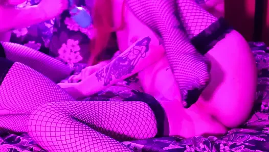 Cantik, pink, jilat memek sempurna