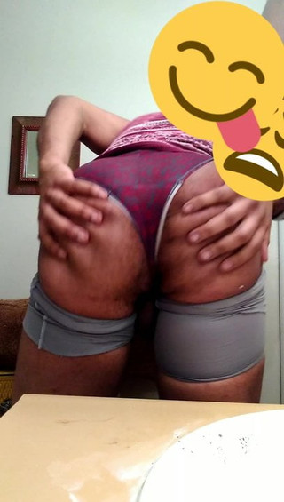 Minha bunda maricas sexy pulando e quicando para você