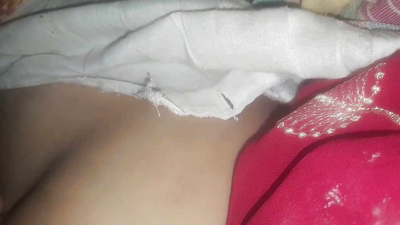 Neu verheiratete heiße Bhabhi ji mit mir, großer Arsch im Desi-Stil