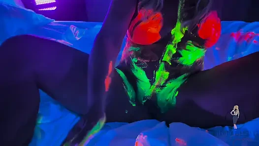 Выключение света, свечение