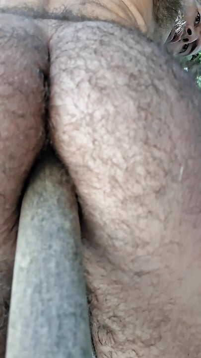 I crave your nice penis in my ass
