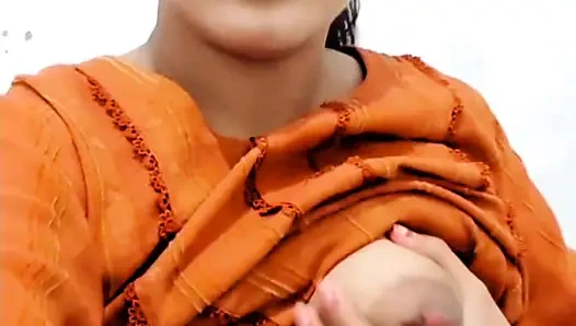 Cute hot Desi girl fingerings when she is very hornny xxx video