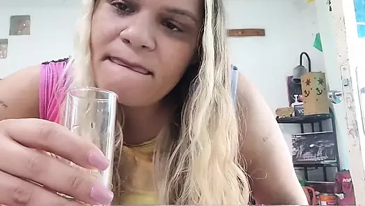 Фетиш в слюне
