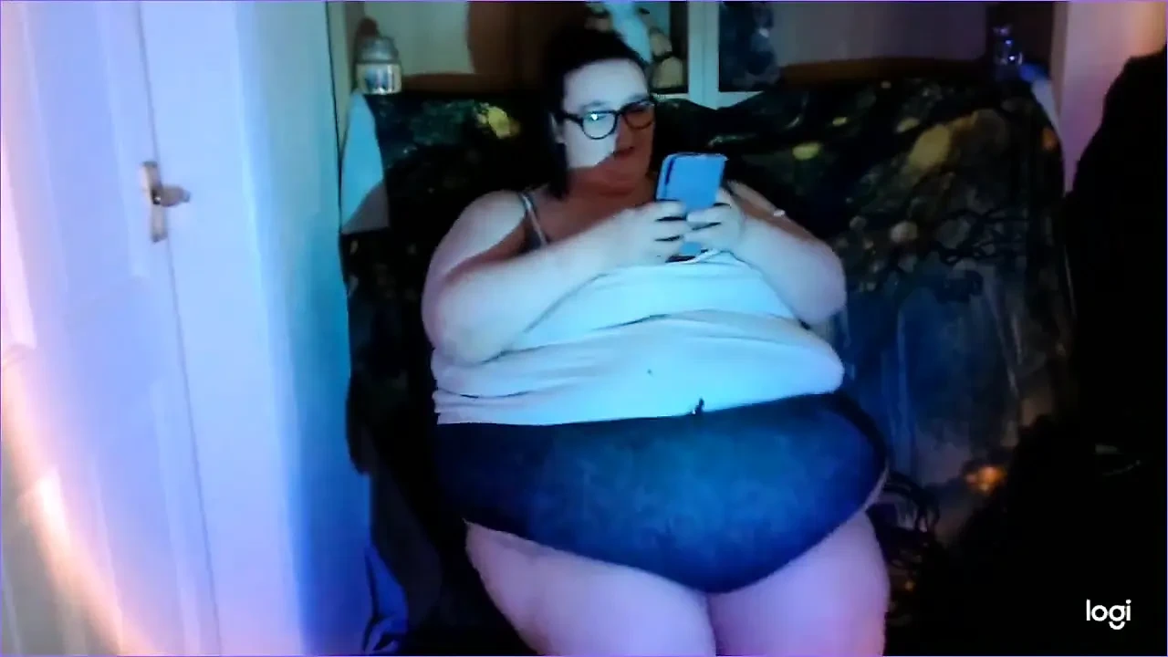 Bạn trai phóng to những gì một shocker