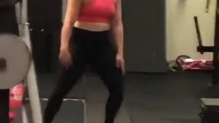 Deonna Purrazzo dancing in the gym