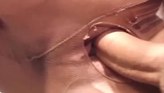 Sheer taytlı kızıl saçlı götüne tapıyor