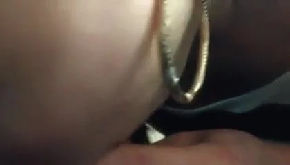Pone roommate suck dick