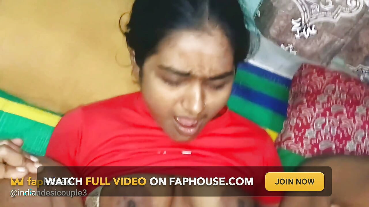 Indian Bhabhi Enjoys Roommate Sex & Cumshot on Nipples
