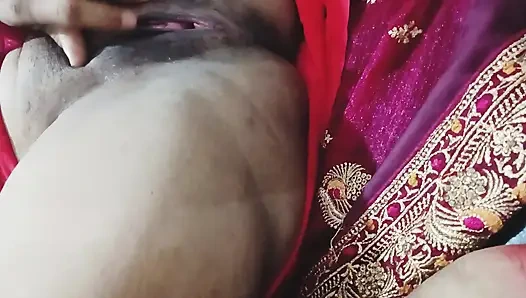 Desi sister-in-law fucked while cleaning in the kitchen while talking sexy things