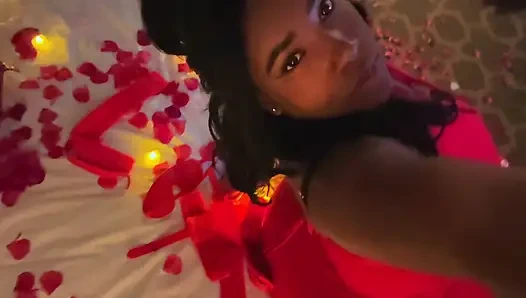 День Валентина с большой попкой 2026