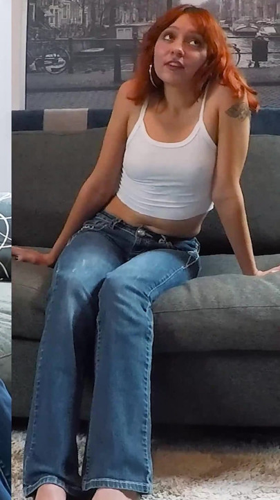 Oskyldig sötnos får sin tonåring 18 y/o twat creampied av casting agent