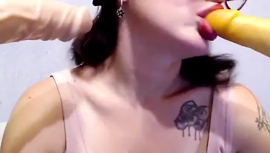 Aynı anda 2 dildo em