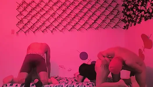 Two couples fuck simultaneously with cheap whores from India