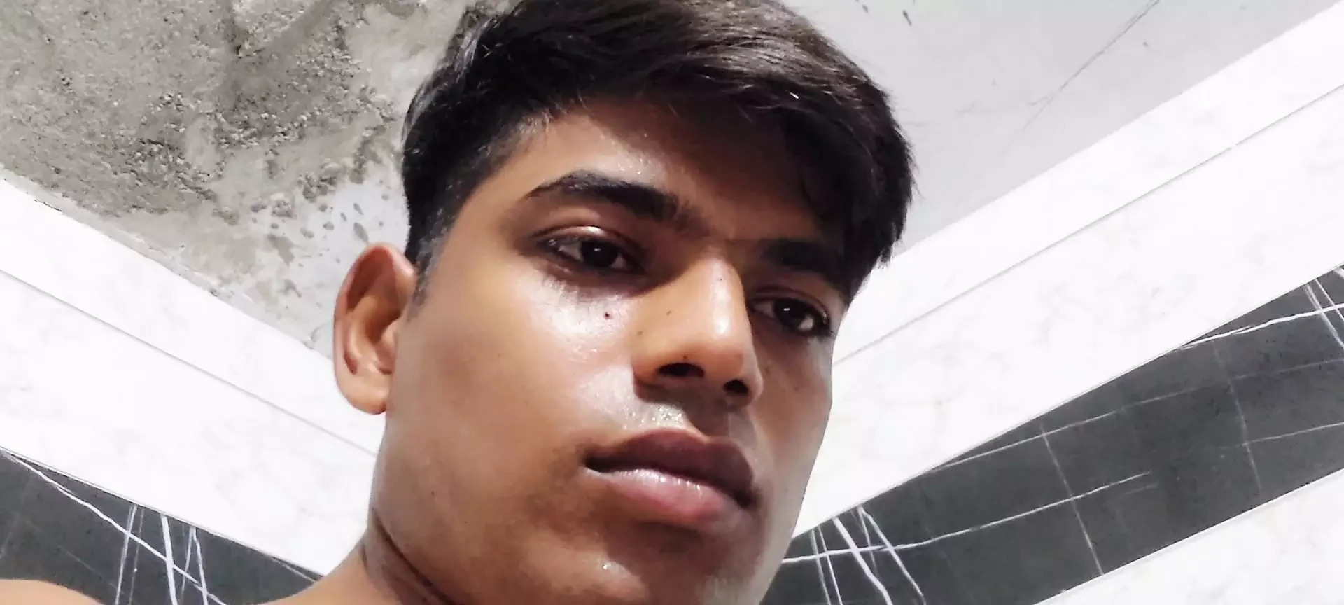 Uomo grosso cazzo sesso bollente