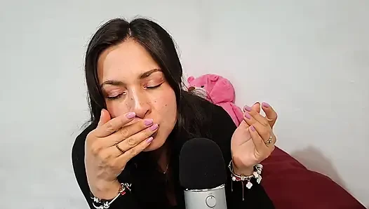 ASMR Kiss, I bite and caress your ears