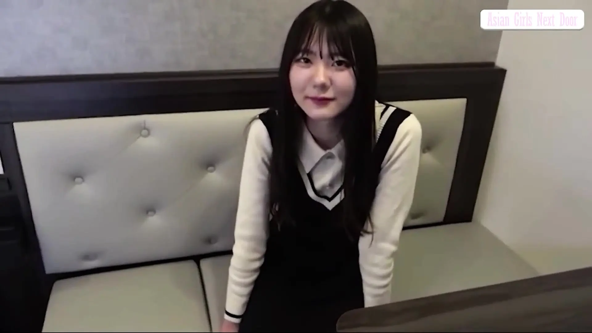 身材完美的漂亮牙科保健员出乎意料地同意并被内射