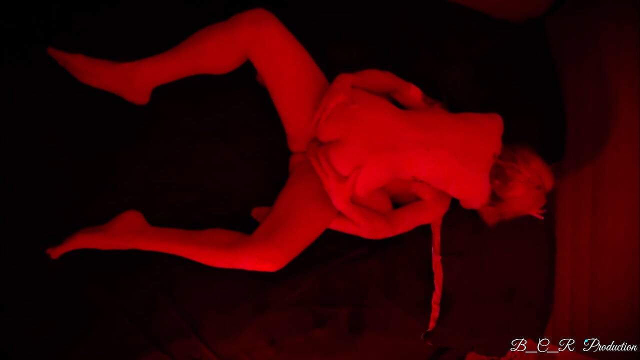 Silent Story 1 - Red Light Bed