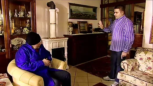 Internatische schlampen wildes gruppenfick-fest