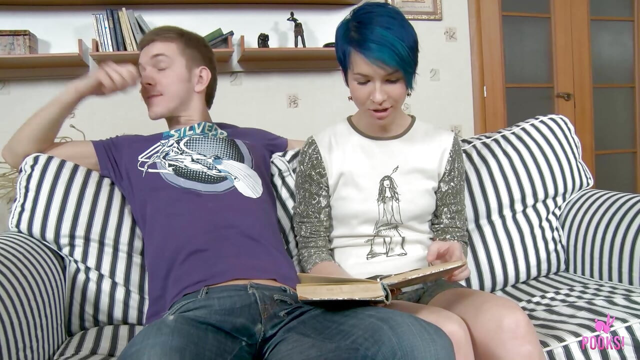 Blue Haired Piah K Rides His Cock In Reverse With Her Slim Waist!