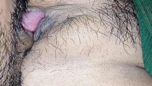 Bhabhi ki choot ko chata aj